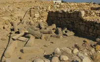 בנייה ערבית על שרידי ארמונות הורדוס