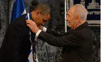 Video: President Peres Honors Obama with President's Medal