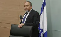 Liberman: Netanyahu Government Won't Last the Year