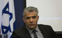 Protesters Outside Lapid's Home Tell Him to Resign