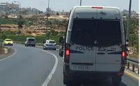Unaccompanied PLO Police Car on Road 60