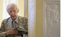 Nazi War Criminal Csatary Dies at 98