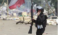 האחים המוסלמים תקפו תחנות משטרה בקהיר