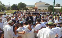 Chief Rabbi Hails 'Strength of Spirit' of Gush Katif Deportees