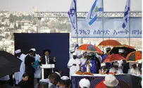 Thousands Pray in Jerusalem on Jewish Ethiopian Holiday of Sigd