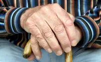 1 מכל 3 קשישים מוותר על חימום, מזון ותרופות 