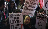 Protests Rage in Turkey over Internet Censorship, Corruption 