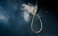 Dramatic Video of Iranian's Desperate Struggle At Gallows