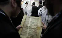 Rabbi: Women's Megilah Readings OK According to Jewish Law