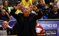 דמעות של אושר: "גאה להיות מאמן נבחרת ישראל"