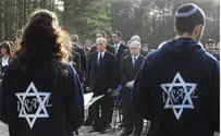 Polish Jewish Community Grows in Shadows of History
