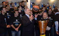 Netanyahu Welcomes Maccabi Tel Aviv Back to Israel