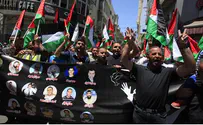 PA Police 'Assault' Hamas Members in Ramallah