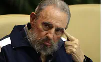 Fidel Castro Signs Pro-Palestinian Manifesto