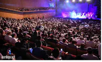 Gala Event: Thousands Conclude – and Start – Rambam Study Cycle