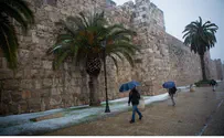 Snow in Jerusalem as Storm Begins to Taper Off