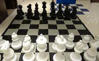 שחמטאי נעזר בסמארטפון וסולק מהתחרות