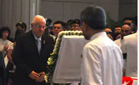 Rivlin Pays Respects to Singapore's First Prime Minister