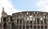 Terrorist Attacks Tourist outside Rome's Colosseum