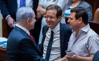 Report: Netanyahu Suggests 'Phasing' Bennett Out of Coalition