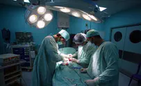 Anesthesiologist leaves room in the middle of surgery