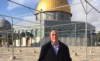 Despite Netanyahu's ban, Arab MK visits Temple Mount