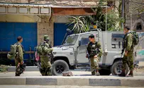Security forces raid Hevron radio station