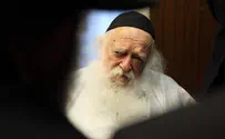 Rabbi Kanievsky is admitted to hospital with the flu