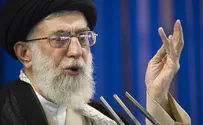 Khamenei gives medals to captors of American sailors