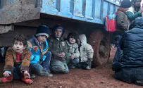 Aid trucks rolling into besieged Syria towns