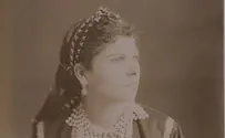 Damascus Jewish woman in her finest