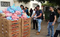 Israeli youth collect winter supplies for Syrian children