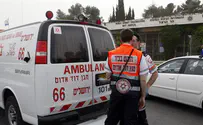 Woman falls on Ramat Gan bus, in serious condition