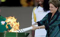 Watch: Man tries to steal Olympic torch