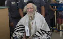 Rabbi Berland stopped at airport on way to Uman