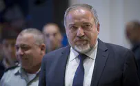 Defense Minister: I will not deal with Hamas for dead bodies