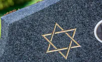Family feud over Holocaust survivor's remains