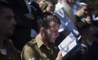 Haredi soldiers recite mourner's prayer for coronavirus victims