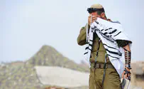 Watch: Givati soldiers wake up early for Slichot services 