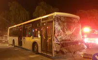 Burglars crash into bus after escaping police