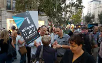 Leftists and Reform Jews protest against anti-assimilation group
