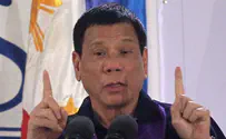 נשיא הפיליפינים התנצל בבית כנסת