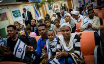 63 Ethiopian immigrants arrive in Israel