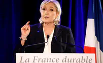 Le Pen backtracking on dual citizenship?