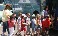 'Cancelling schoolbuses endangers children'