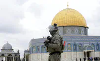 Police close Temple Mount to Jews