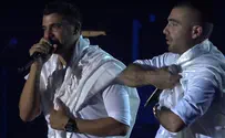 Watch: Israeli music superstars Omer Adam and Moshe Peretz