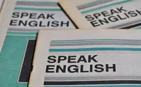 Bennett presents new English studies program