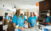 150 students from 7 colleges assist Chabad with 'Harvey' aid