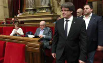 Catalonia suspends declaration of independence 